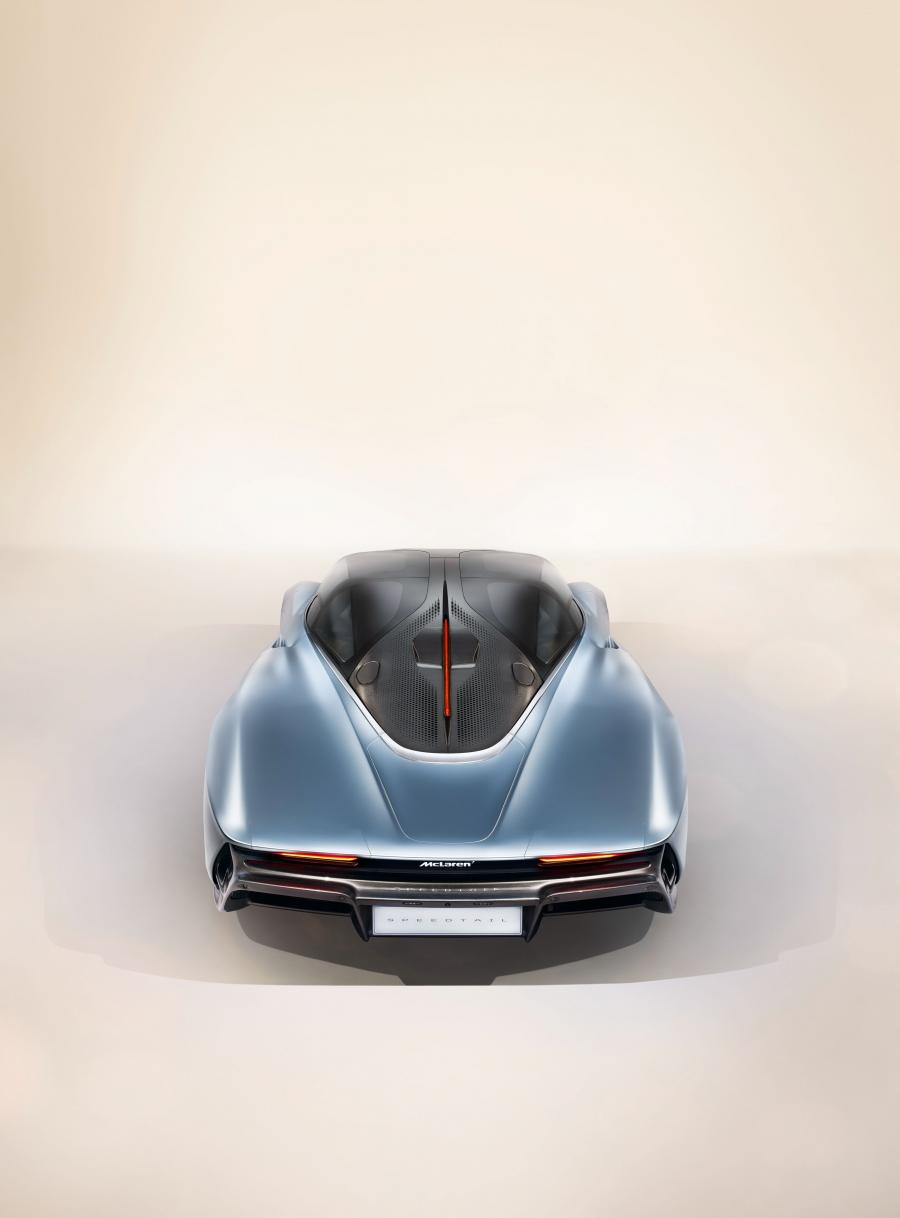  McLaren Speedtail 2018 года  (фото 5 из 23)
